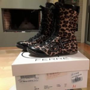 GF Ferre μπότες leopard με κορδόνια και πλαϊνό φερμουάρ size 29