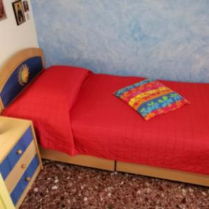 Σετ μονό κρεβάτι και κομοδίνο