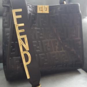 Γυναικεία Τσάντα Fendi