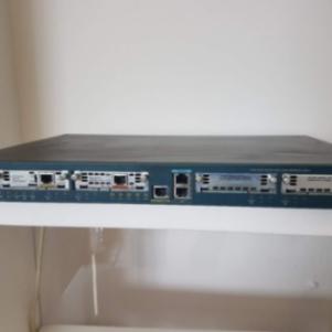 
Cisco 1700 Series  Modular Access Router


