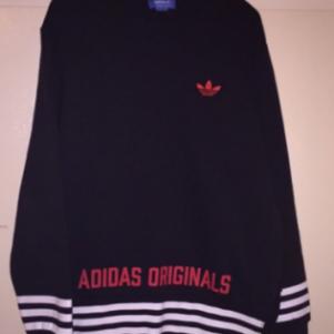 Adidas crewneck