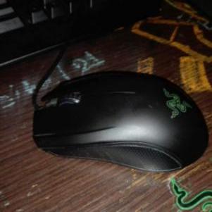 Razer abyssus ambidextrous