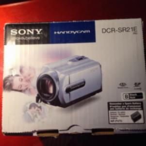 Sony DCR-SR21E