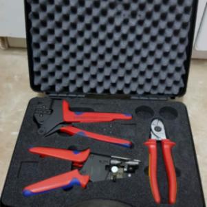 KNIPEX - ΕΡΓΑΛΕΙΟΘΗΚΗ ΓΙΑ ΦΩΤΟΒΟΛΤΑΪΚΆ ΣΥΣΤΗΜΑΤΑ