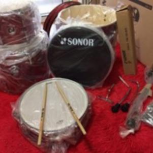 Sonor Safari shell set Red Sparkle 