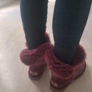 Ugg μποτακια