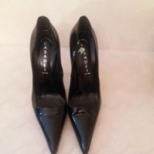    Γοβες    CASADEI